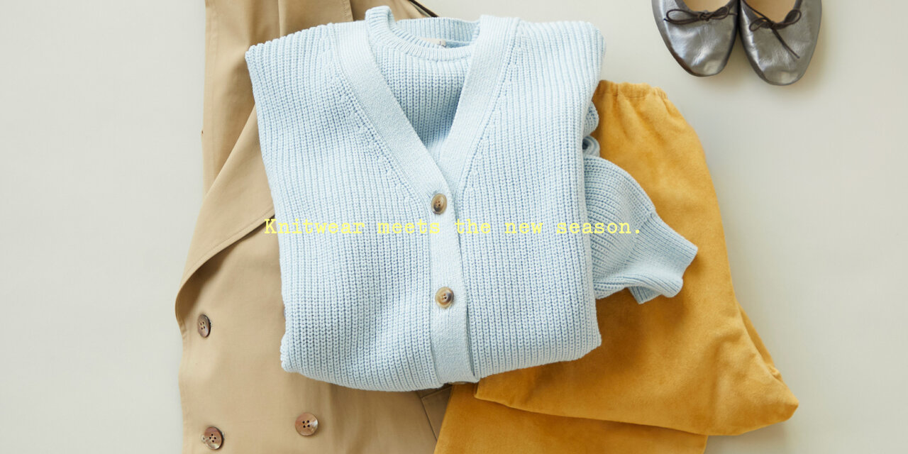 Knitwear meets the new season.  UNITED ARROWS ONLINE