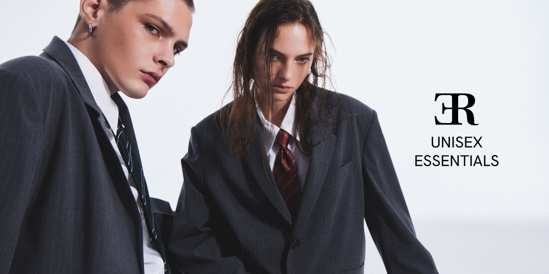 UNISEX ESSENTIAL ITEMS.