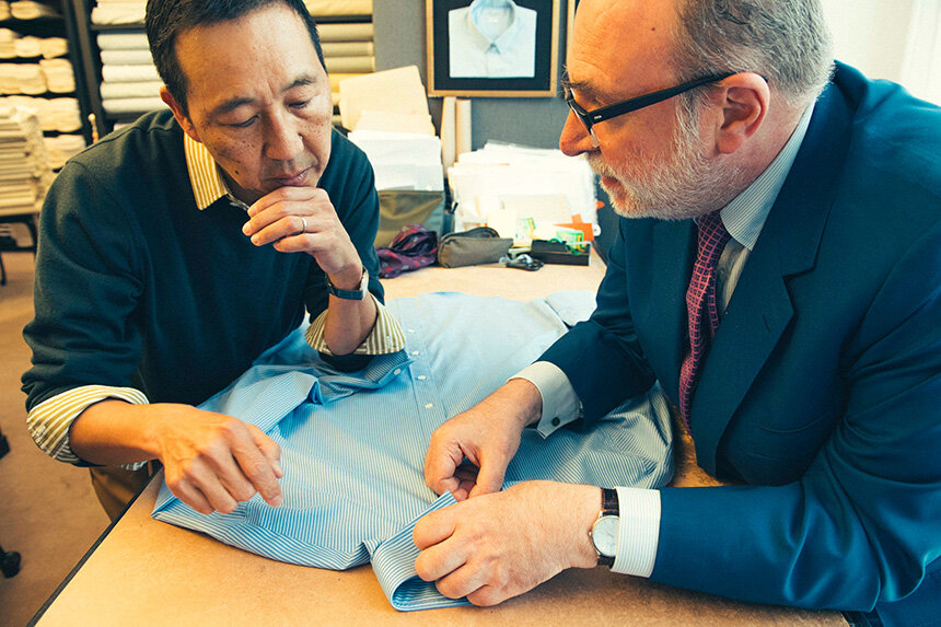 鴨志田康人が訪ねる、パリ最古のシャツ専門店〈シャルベ〉の