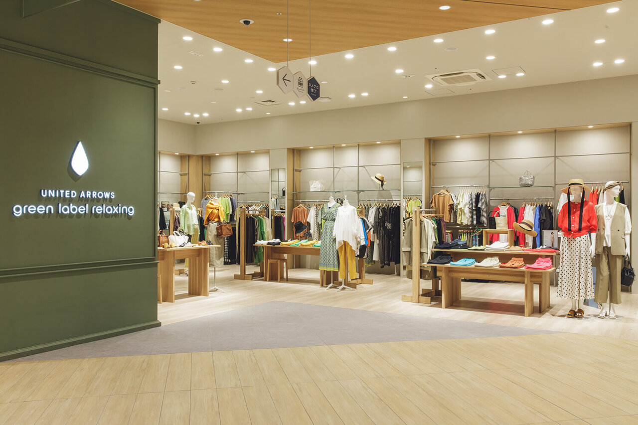 極美品カリモク高級 direttore 展示品レベル神奈川湘南地域