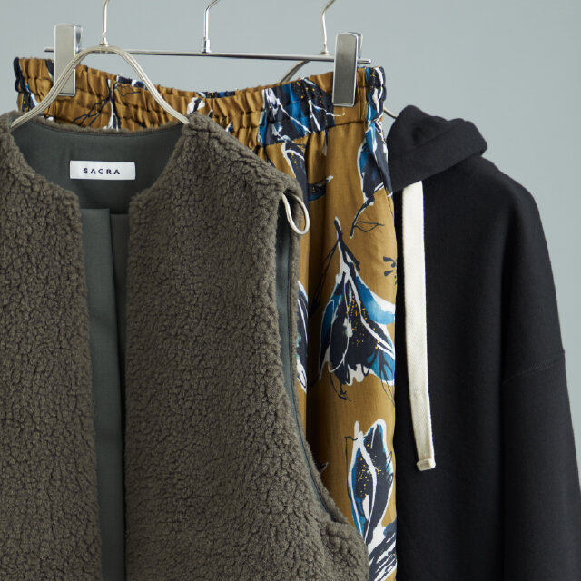 完売品　新品SACRA プードルファーボアベスト　ユナイテッドアローズ 1500023F1956_x1_c102.jpg