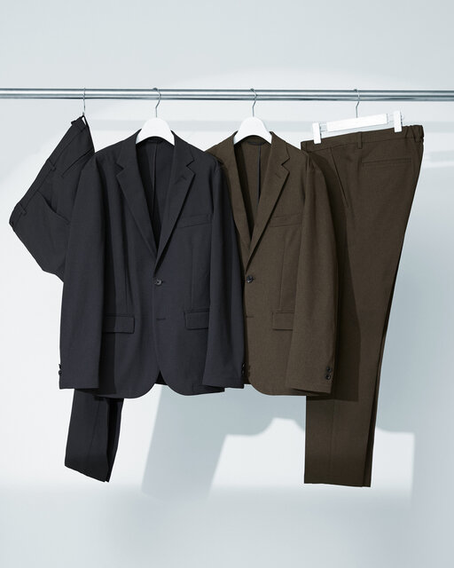 リサイクル素材を取り入れた「green label relaxing」のセットアップ。