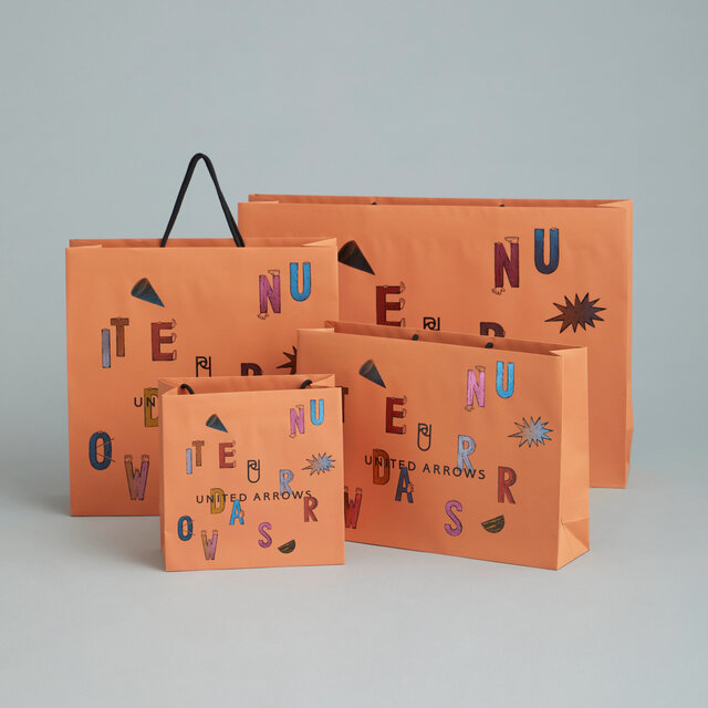 【Exclusive items feature】スペシャルなショッピングバッグをご用意しました
