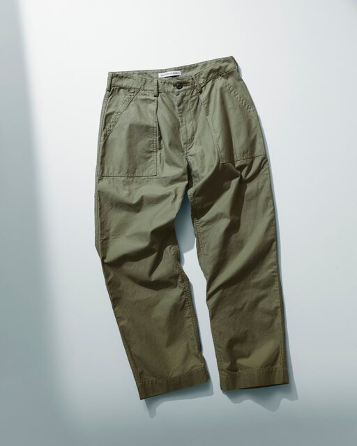 オーガニックコットンを使った「UNITED ARROWS」のオーセンティックなパンツ。