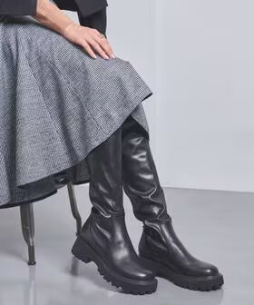 美品❤️25AW ユナイテッドアローズ　ハーフブーツ　底張り済み　寒冷地仕様 ハーフブーツ