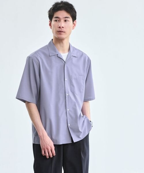 ライラックのシャツ