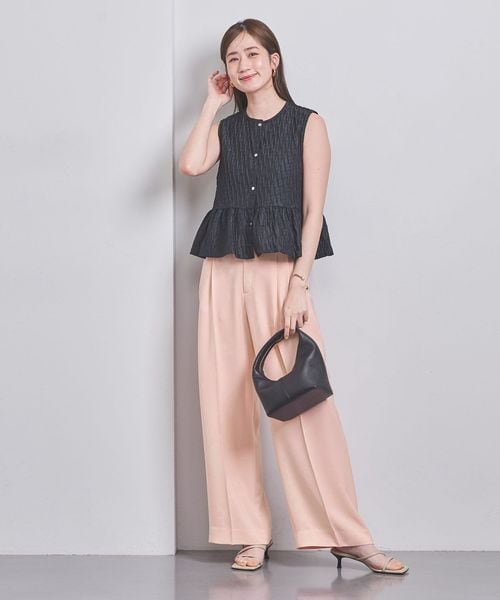 ショート丈トップス×ワイドパンツ