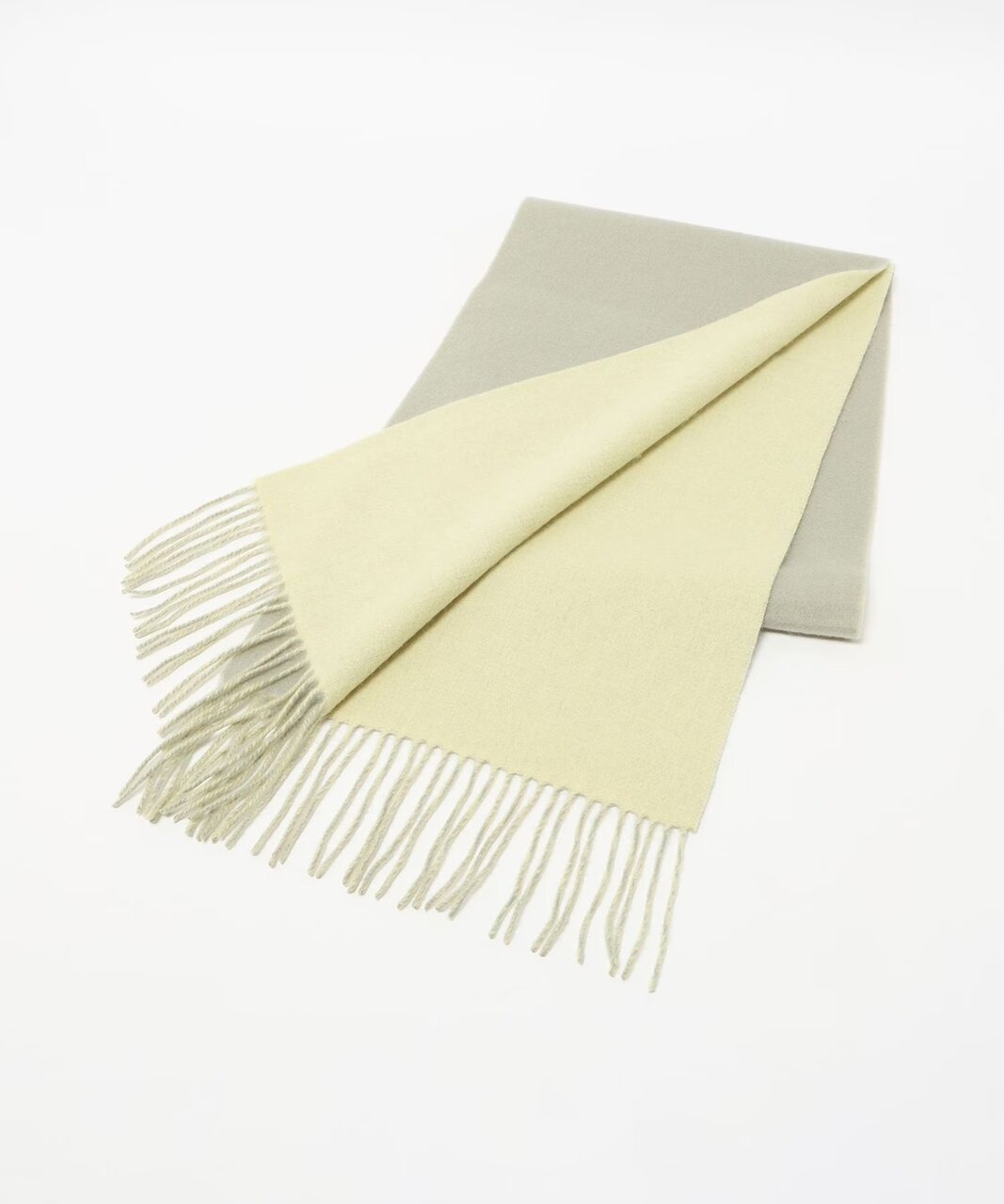 Eds Cashmere for BEAUTY&YOUTH 15,950 yen