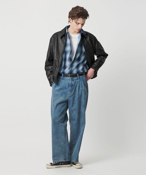 Aラインシルエットの男性