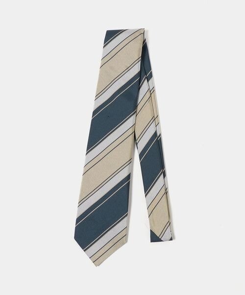 ストライプのネクタイ