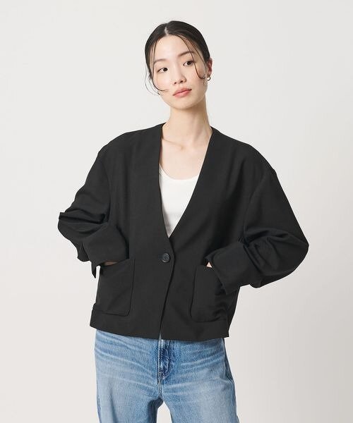 黒×白のコーデ