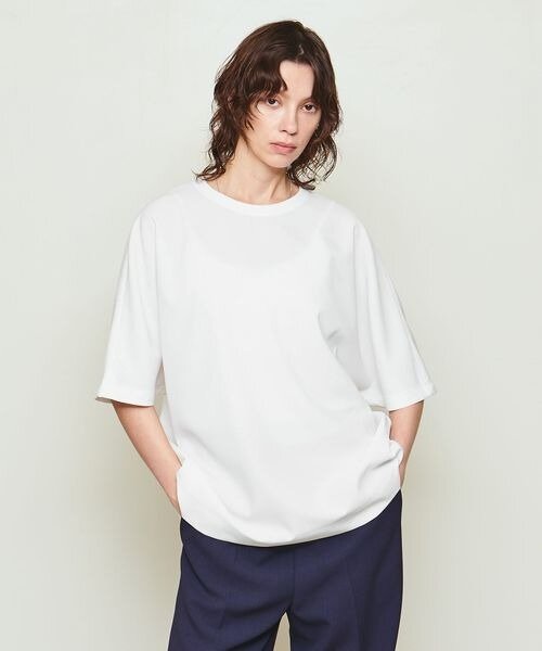 オーバーTシャツのコーデ