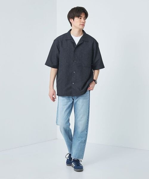 清潔感のあるメンズの服装例