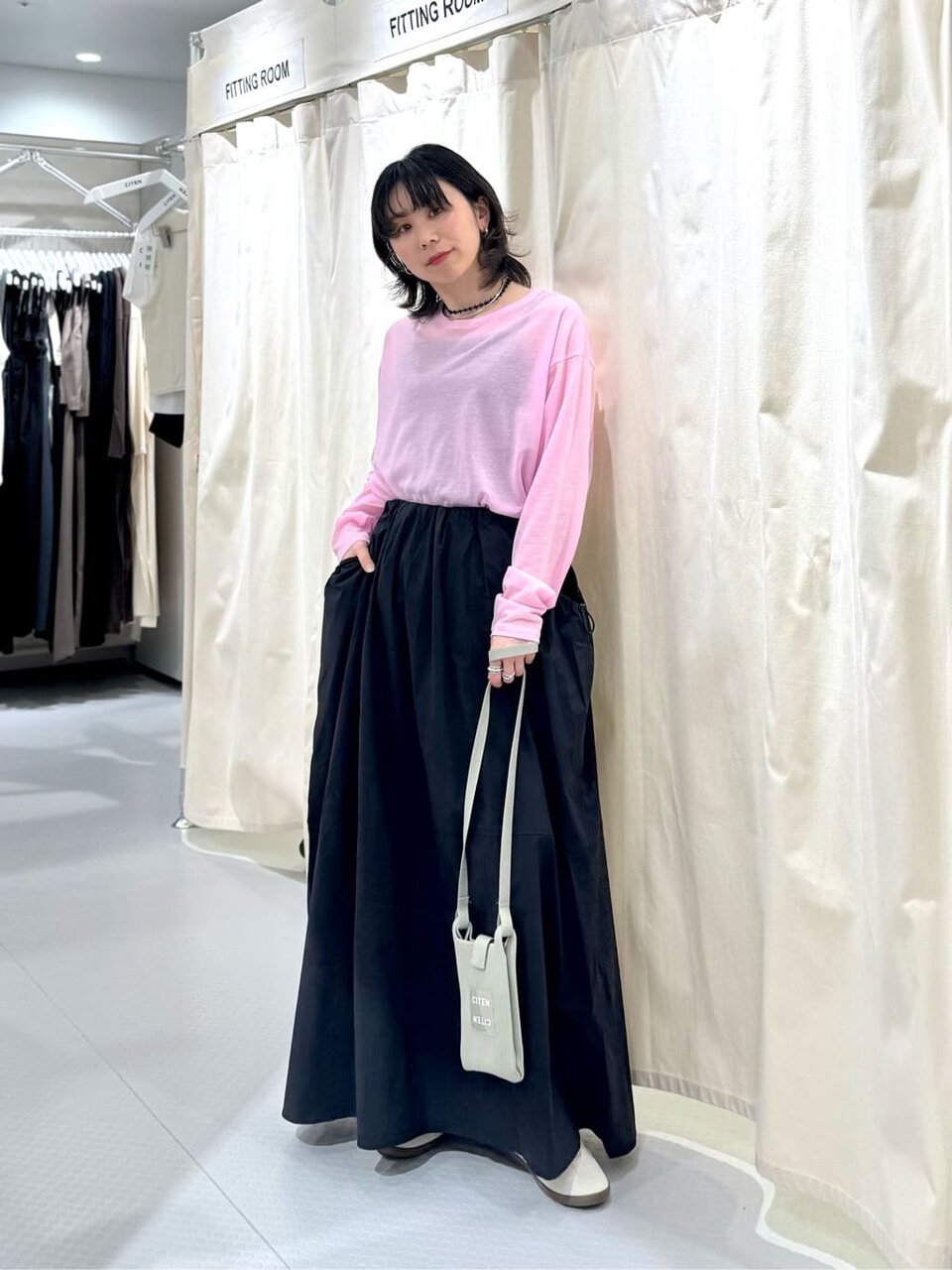 シアーTシャツを使ったコーデ