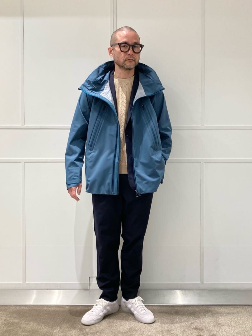 ジッパージャケット×ニットコーデ