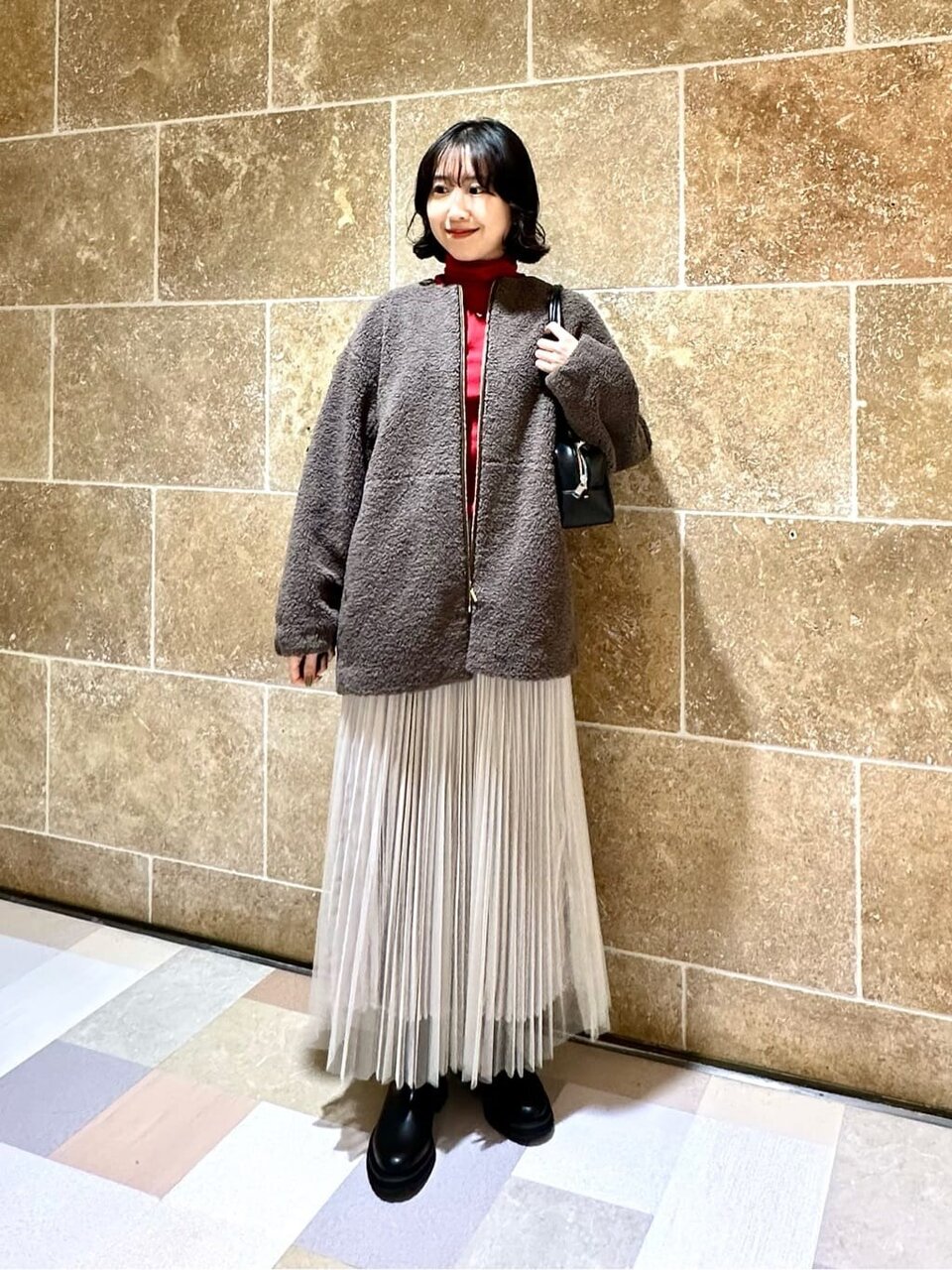 ボアブルゾン×チュールスカートコーデ