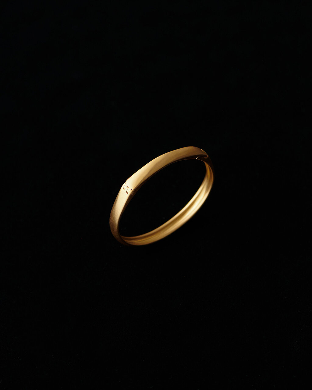 Kiuna Bangle Wide