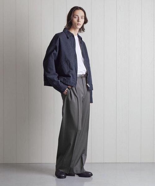 ワイドパンツを使ったAラインシルエットコーデ