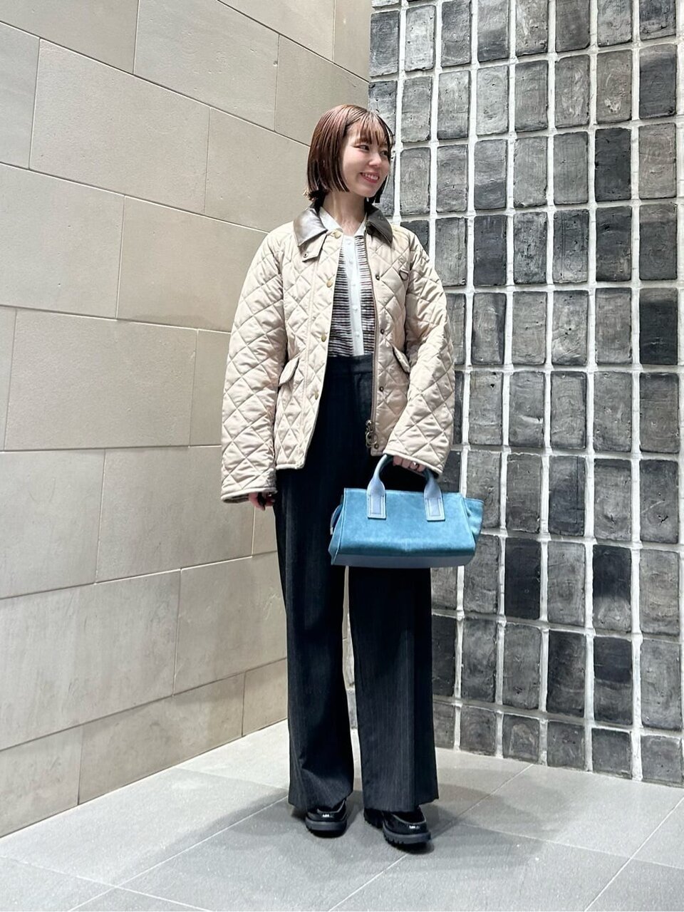 キルティングジャケット×パンツコーデ