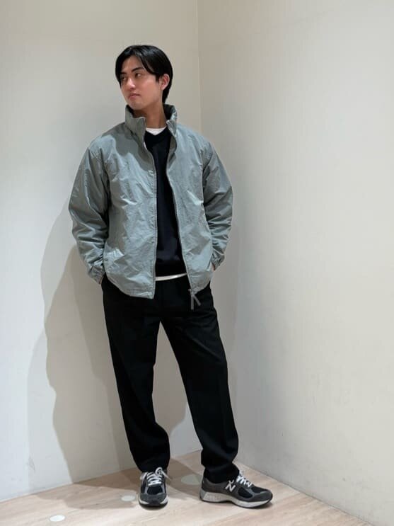 ニット×ブルゾンのコーデ