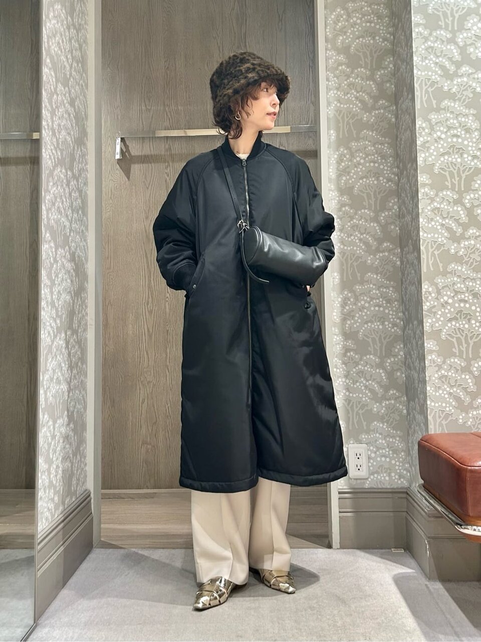 MA-1コートとバケットハットのコーデ