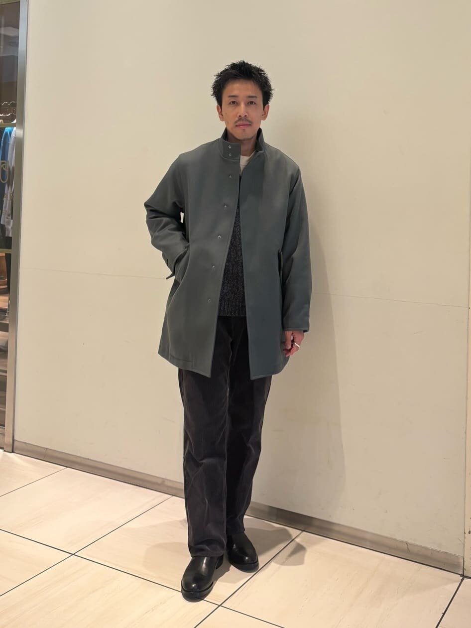 モッズコート×コーデュロイパンツのコーデ