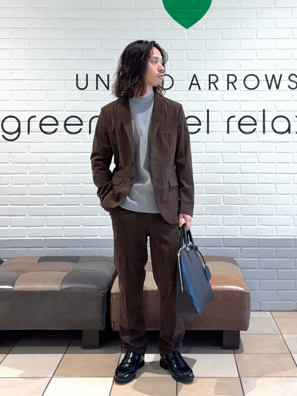 セットアップを使った30代メンズコーデ