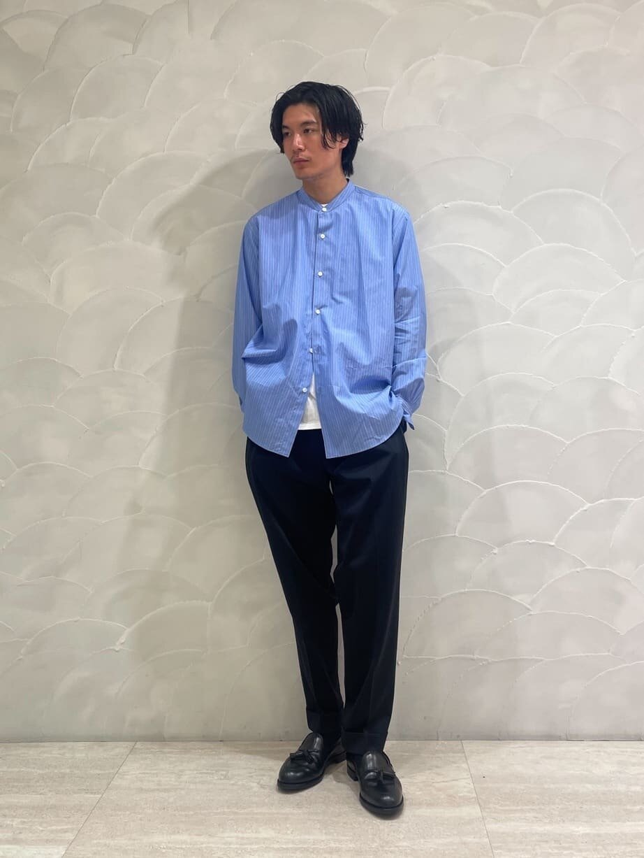 ブルーがさわやかなきれいめコーデ