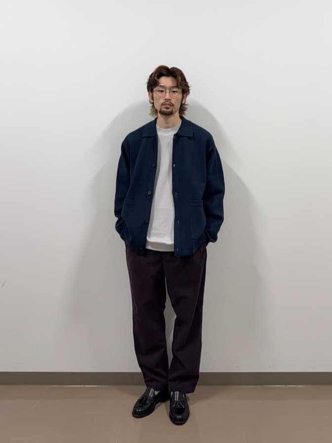 ポロカーディガンとイージーパンツの最高気温20度メンズコーデ