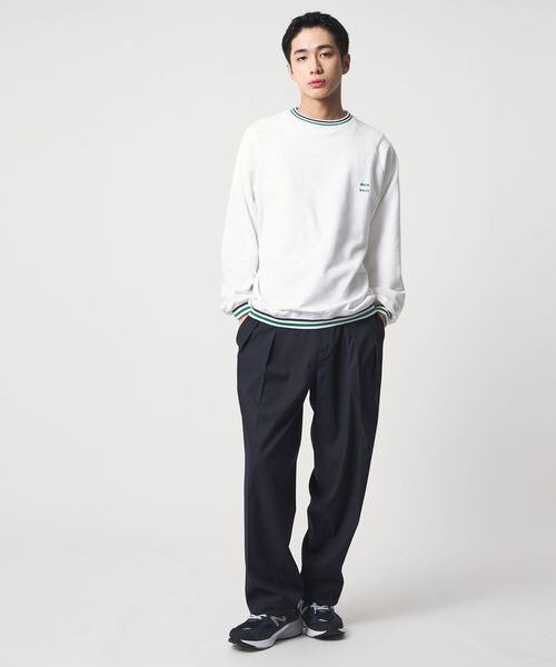 カジュアルコーデの男性