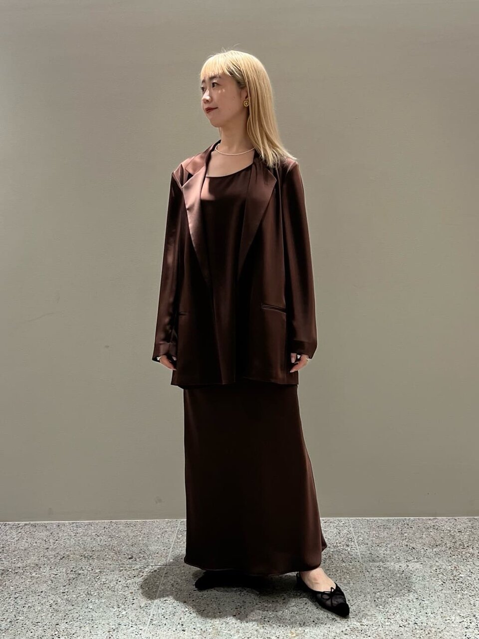 テーラードジャケット×マーメイドスカートのコーデ