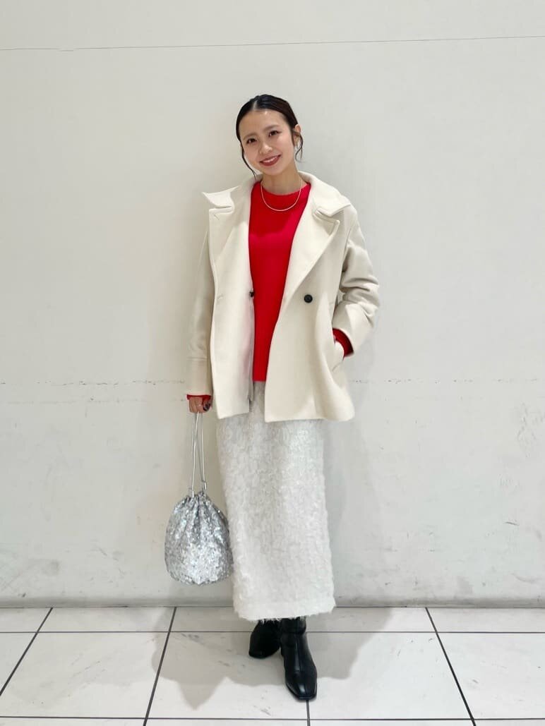 レザーブルゾンとタイトスカートの30代秋コーデ