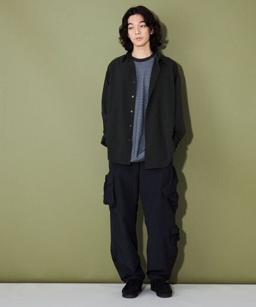 ストリートコーデの男性