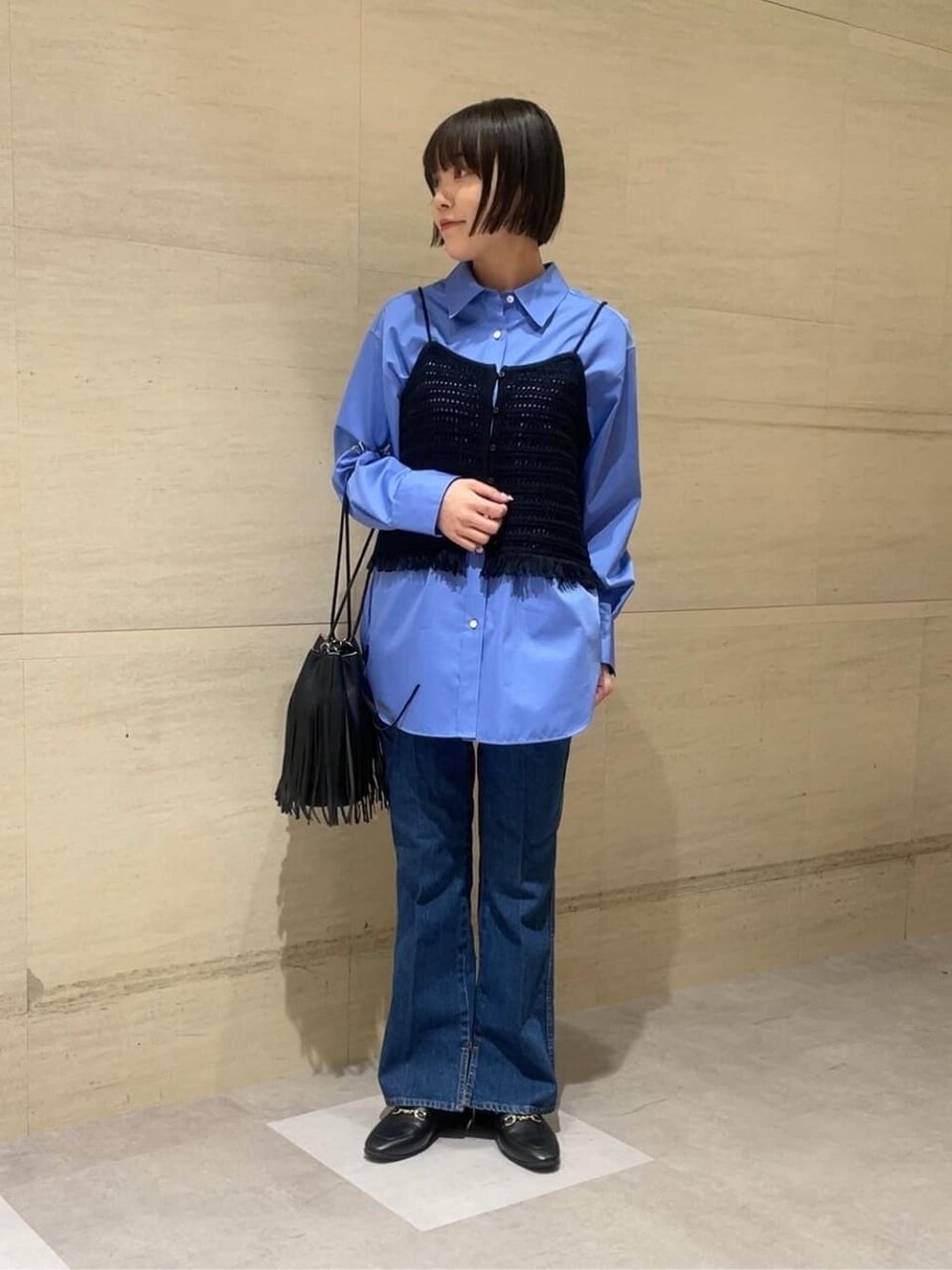 ビスチェを着た女性