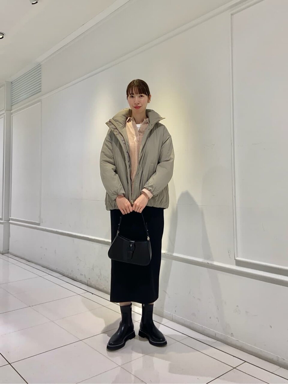 ブルゾンとタイトスカートの40代冬コーデ