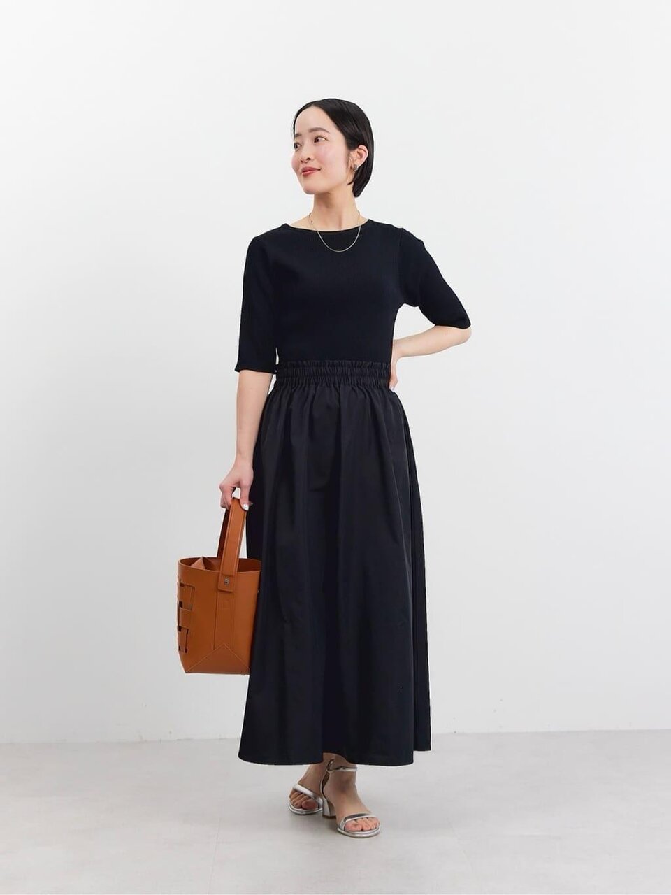 ワンピース×サンダルのコーデ