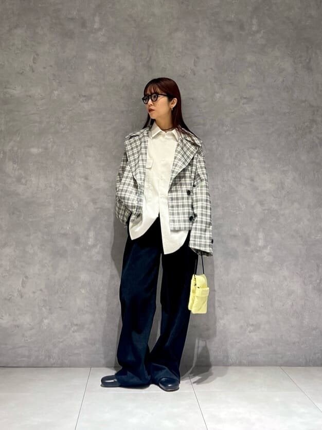 ストライプシャツ×ショートブルゾン