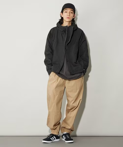 20代メンズにおすすめのマウンテンパーカーコーデ