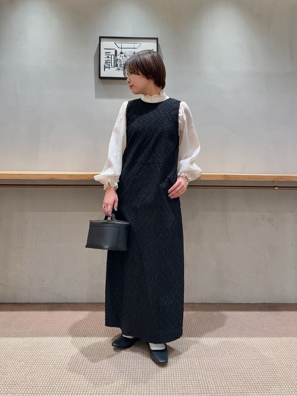 ワンピースを着た女性