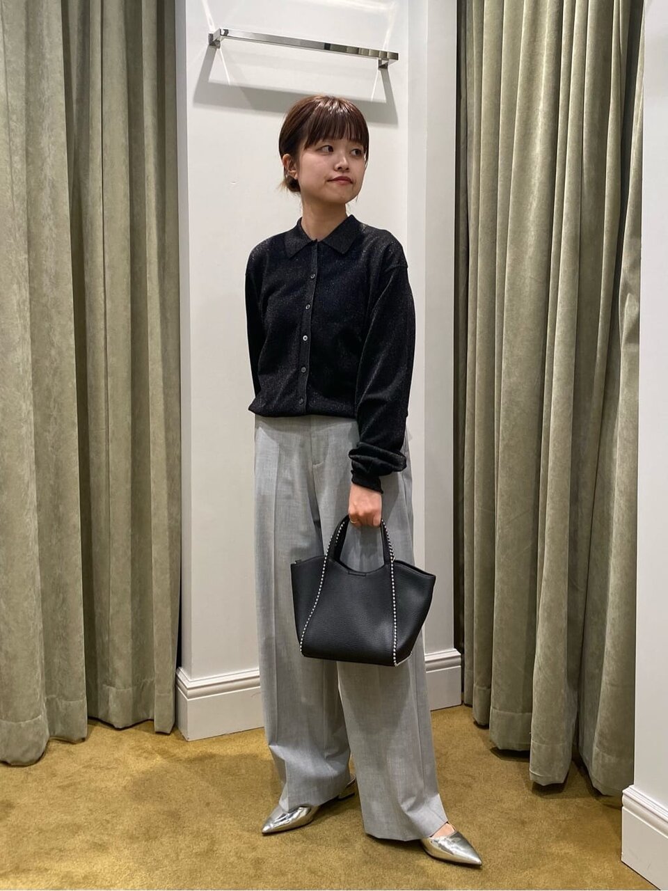 ラップパンツをはいた女性