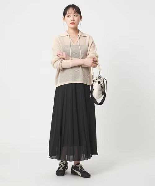 適度な肌見せのデートコーデ