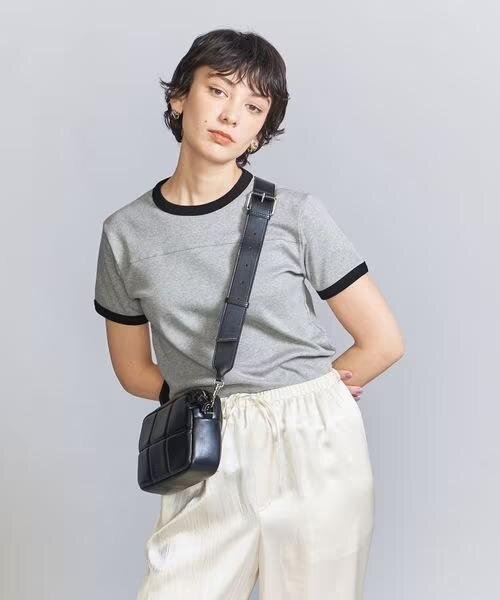 半袖Tシャツのコーデ