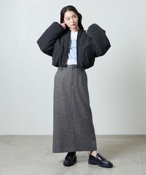 MA1ジャケット×ロングスカートのコーデ