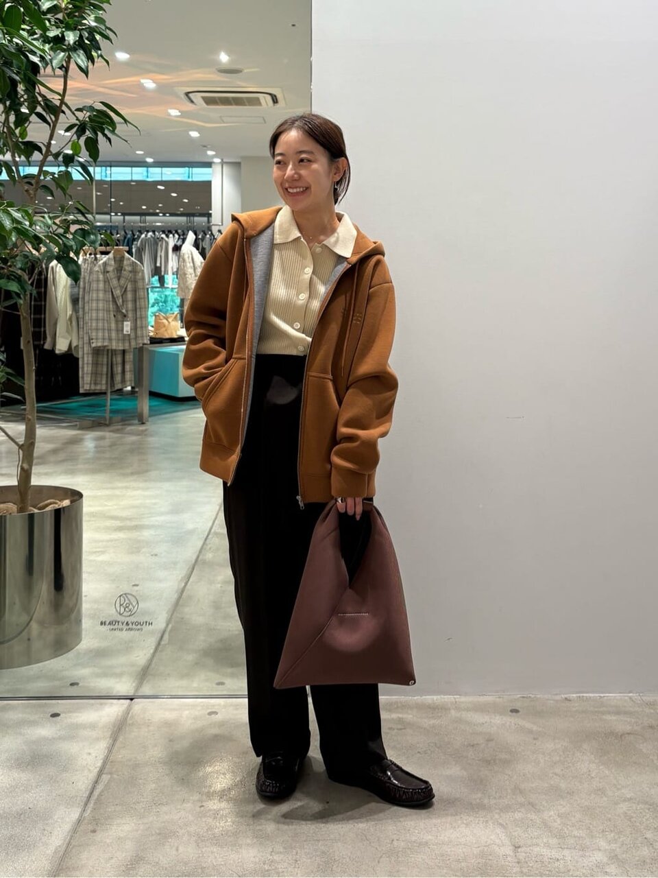 笑顔の女性
