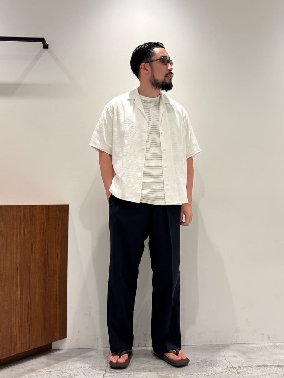 ボーダーTシャツに半袖シャツをあわせたコーデ
