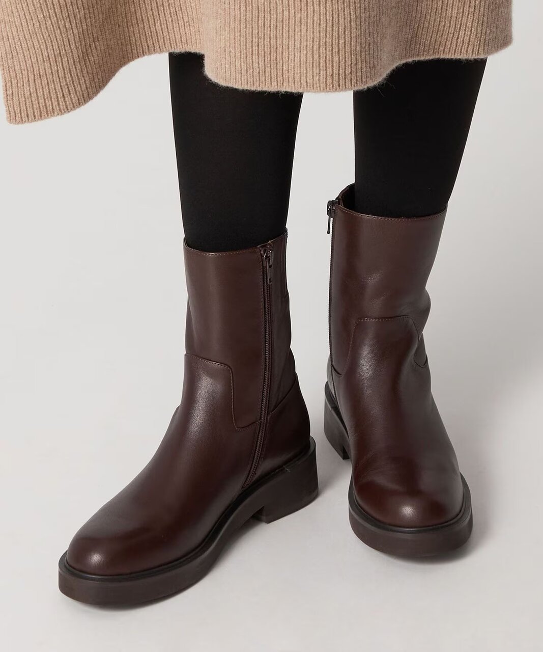 ボリュームソール ショートブーツ