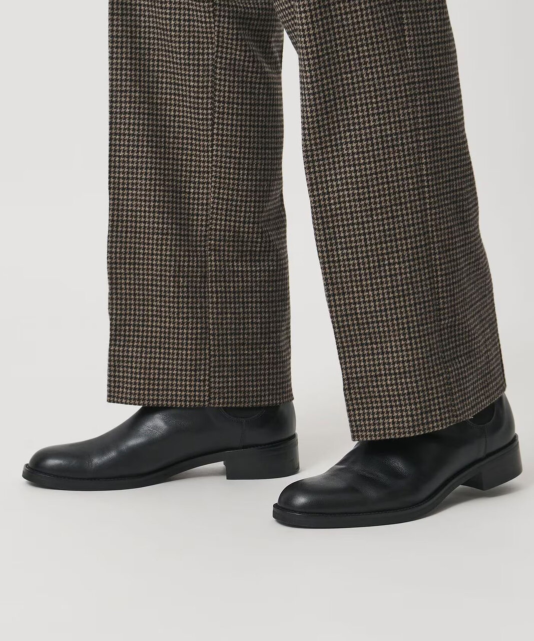 サイドゴアブーツ