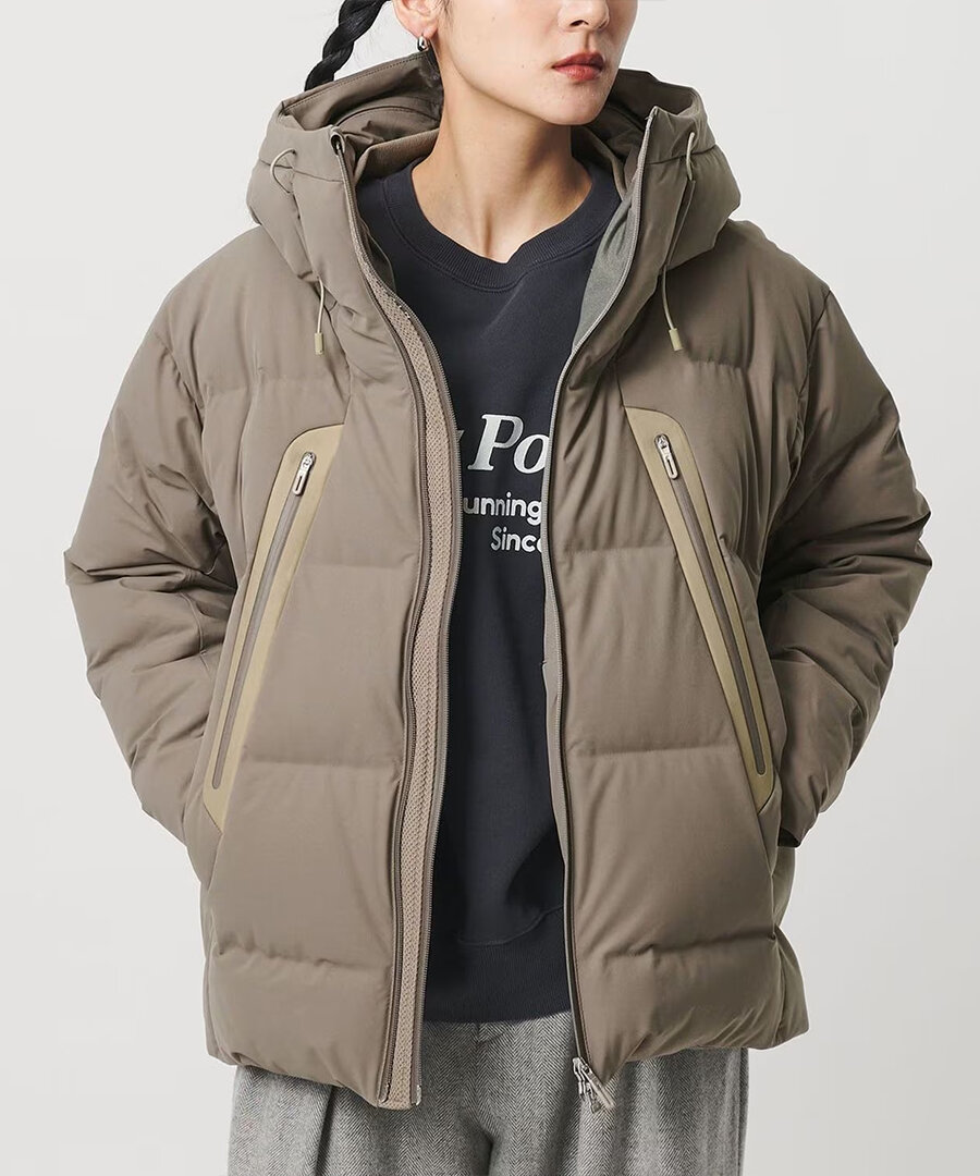 ダウンジャケット