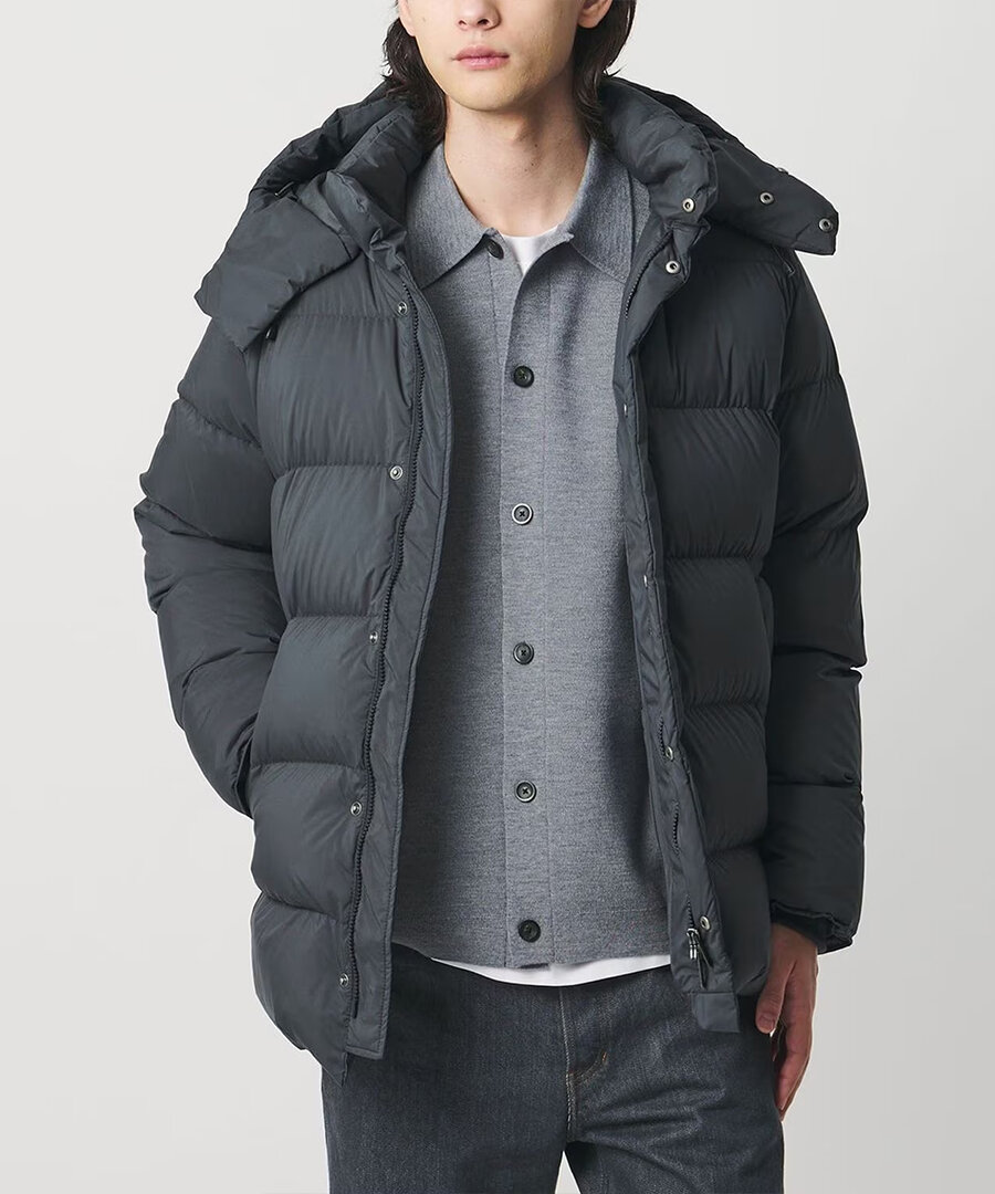 ダウンジャケット
