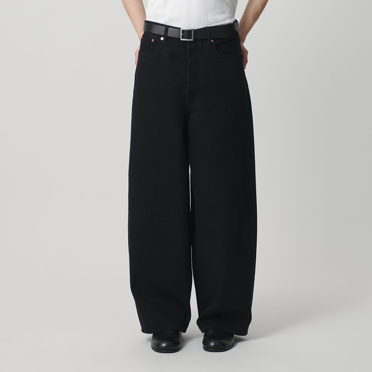 デニム シンチ バックル スーパー バギー パンツ